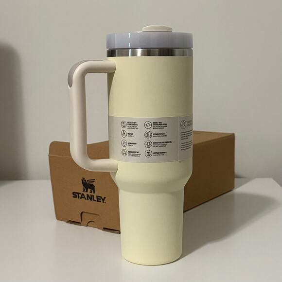 NWT Stanley 40oz Cream Quencher H2.0 FlowState Tumbler - Picture 4 of 7